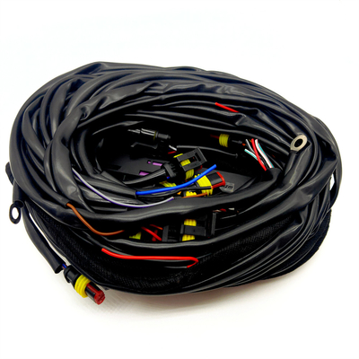 Arnesi di cablaggio ECU con più connettori e protezione per tubi in PVC